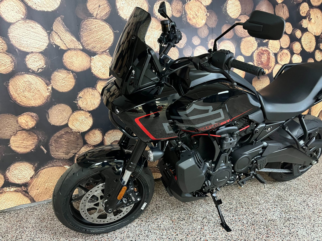 Pan America® 1250 ST
