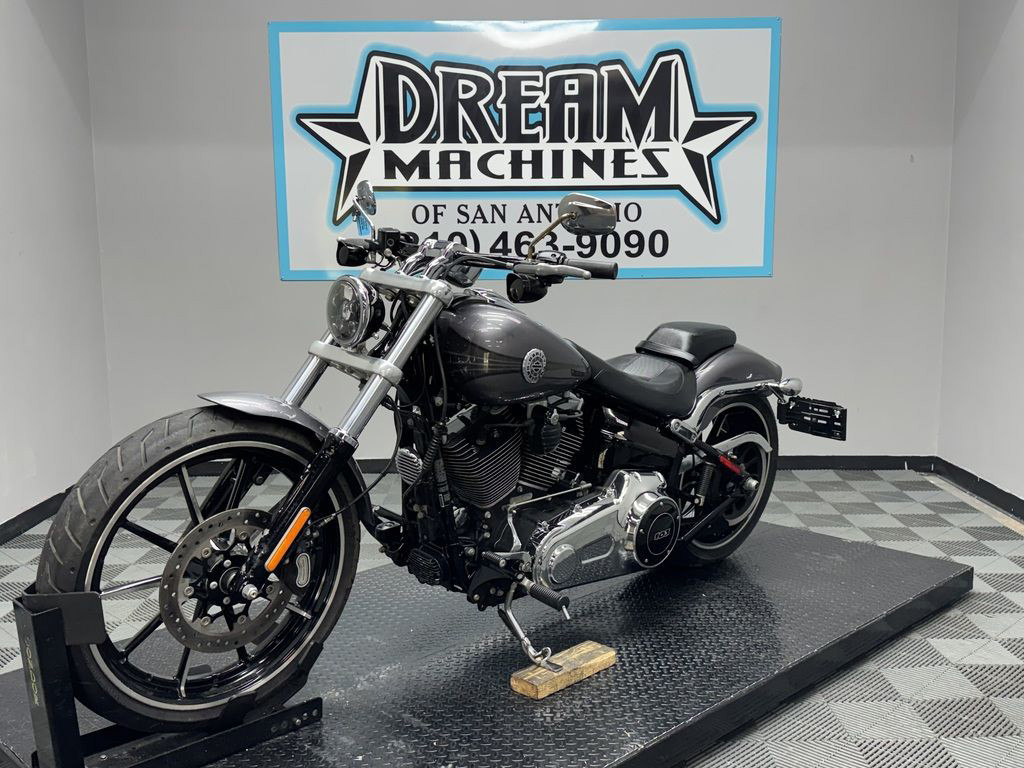 Softail® Breakout®