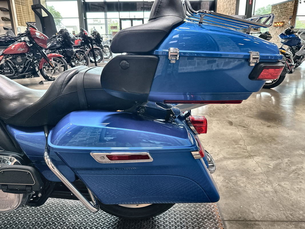 Road Glide® Ultra