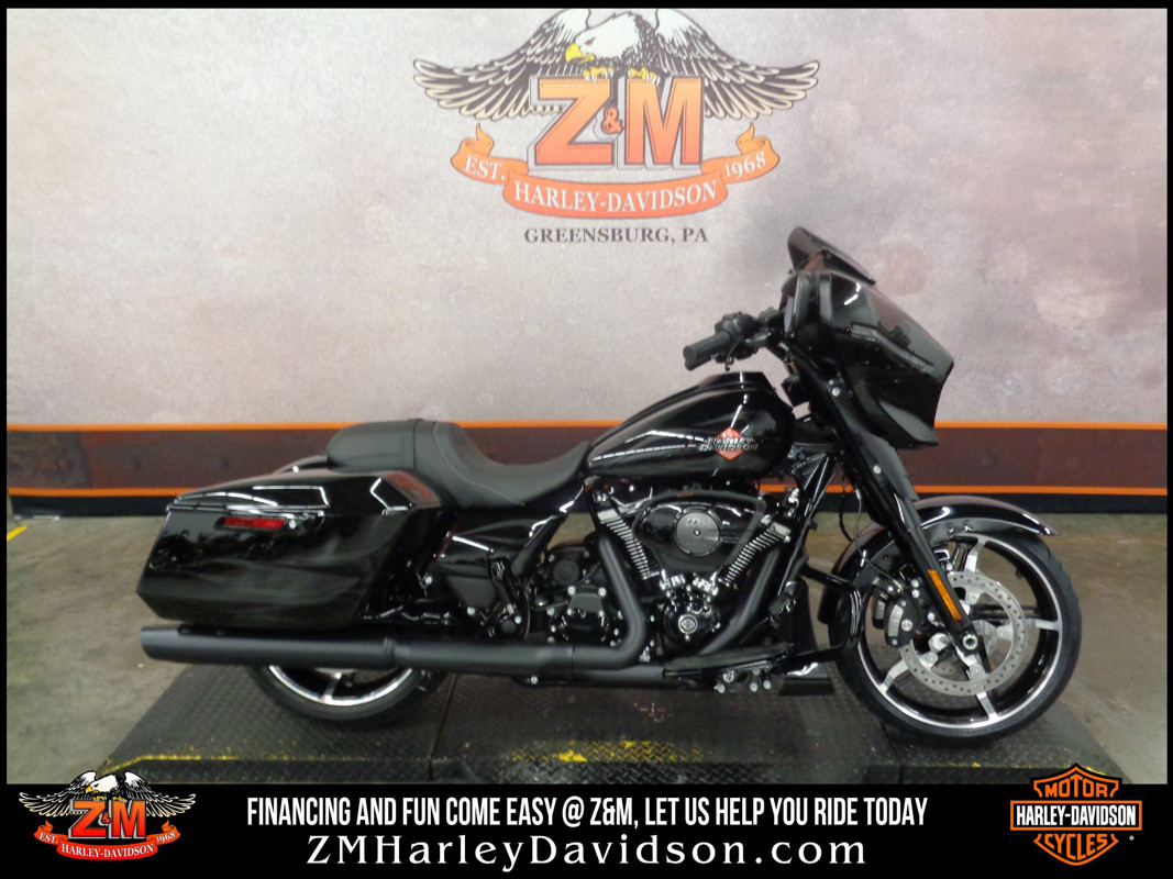 Street Glide®