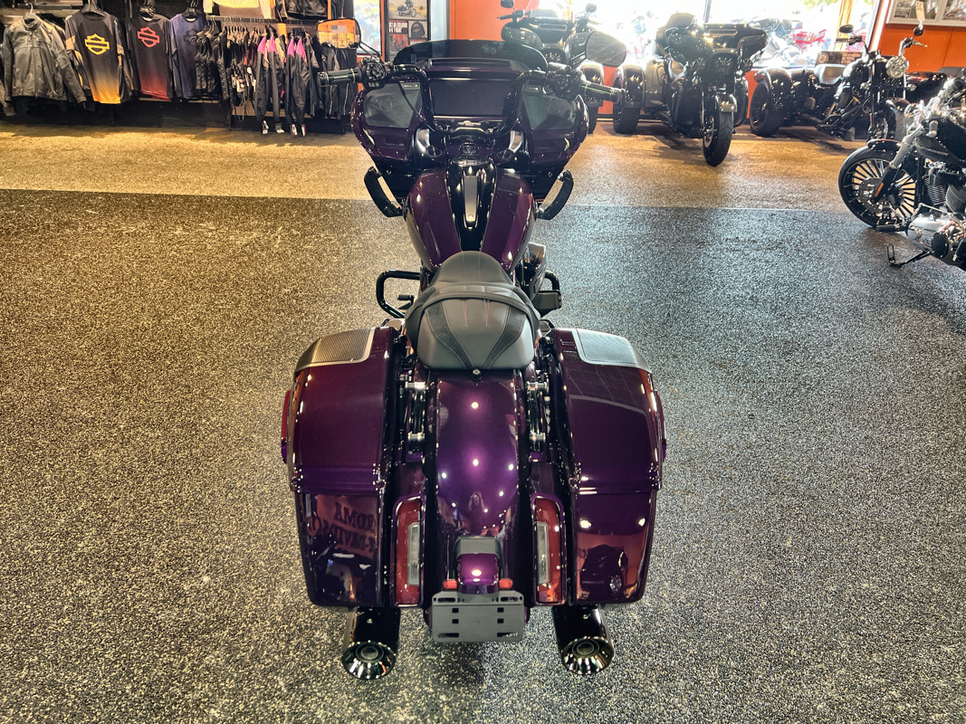 CVO® Road Glide®