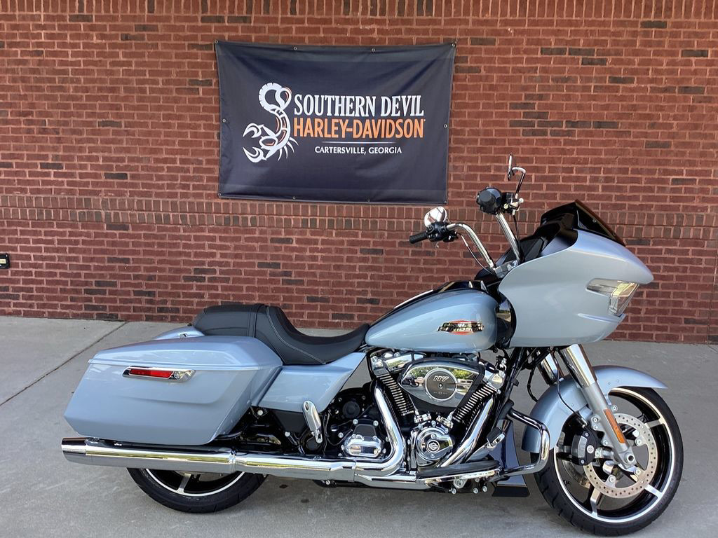 Road Glide®