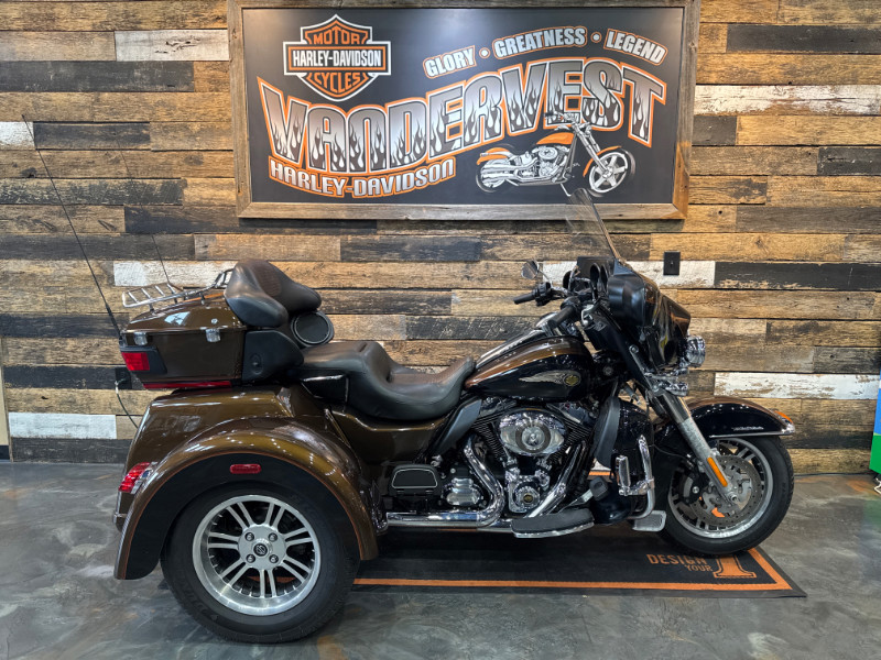 Tri Glide® Ultra Classic® 110th Anniversary