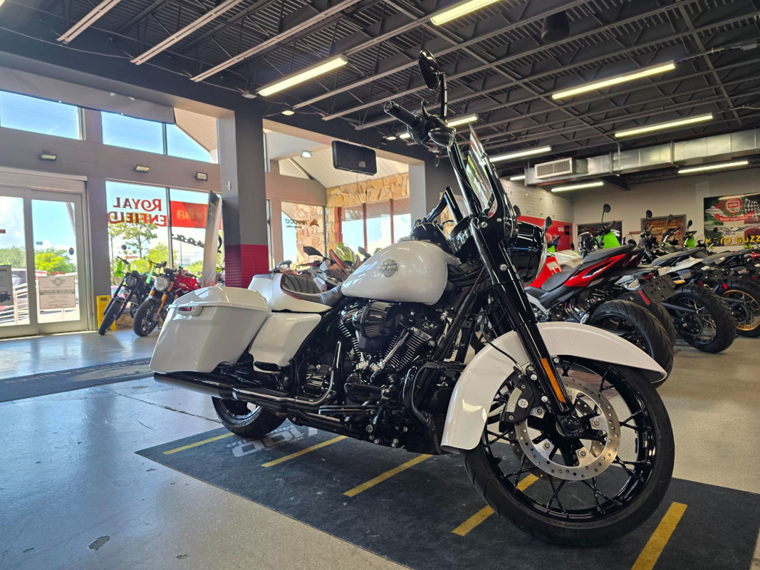 Road King® Special
