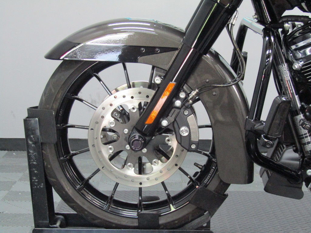 Street Glide® Special