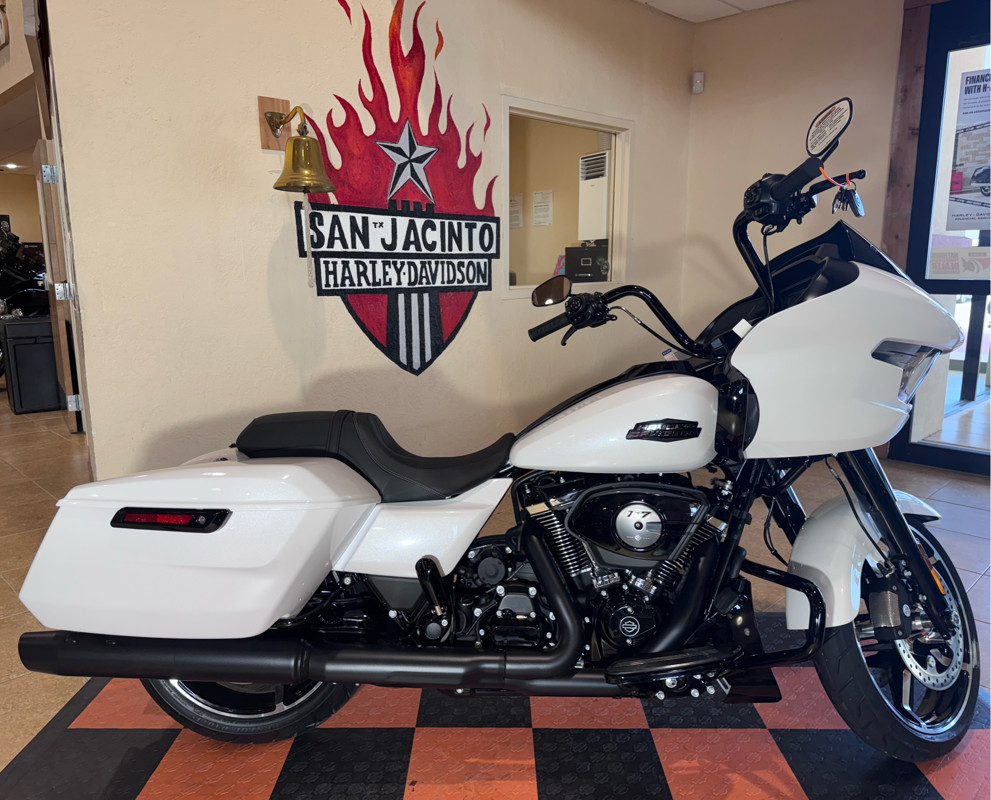 Road Glide®