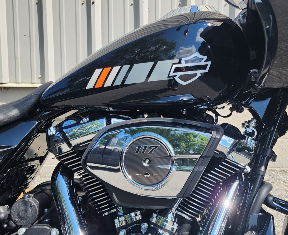 Road Glide®