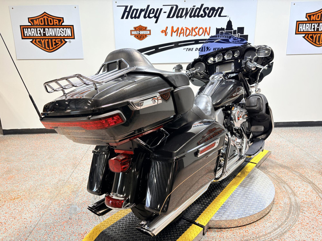 Electra Glide® Ultra Limited® Low