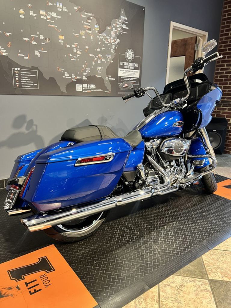 Road Glide®