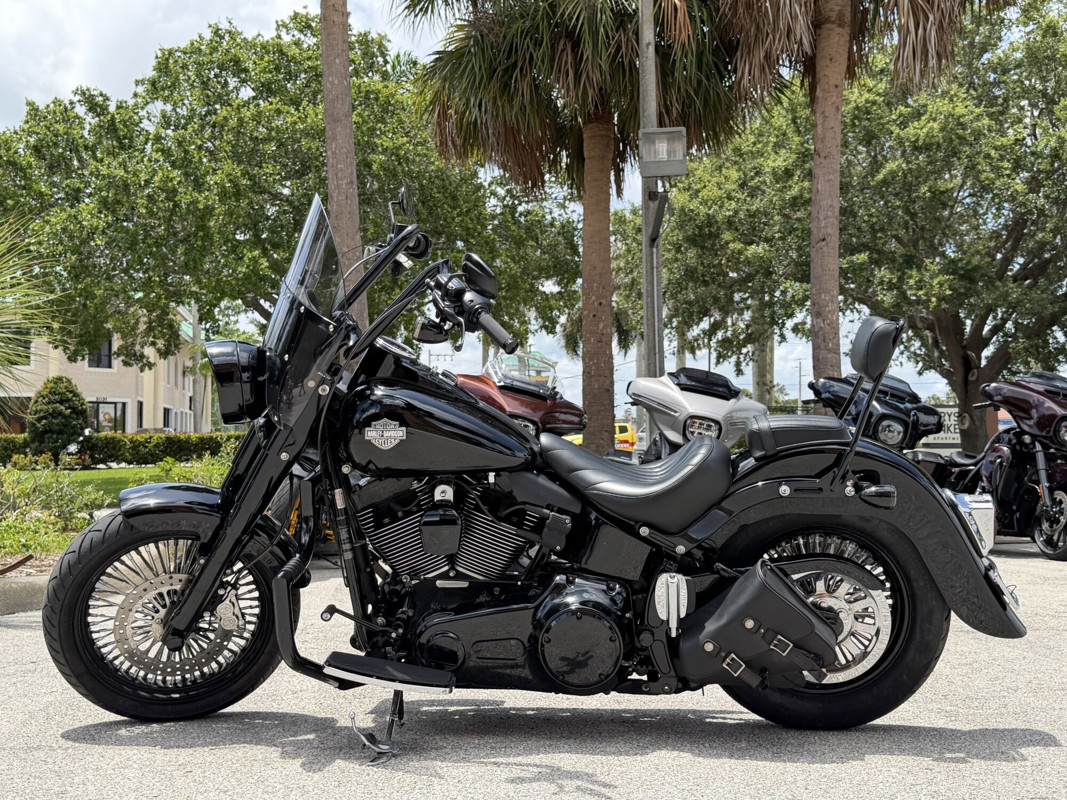 Softail® Slim® S