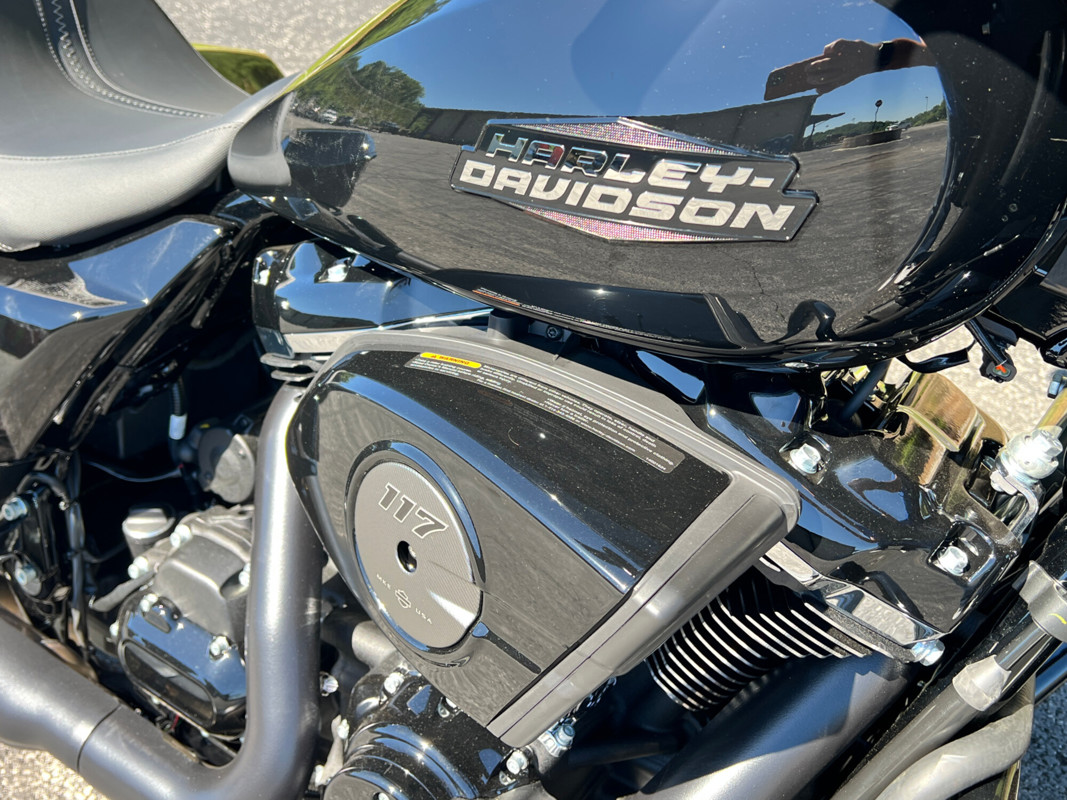Street Glide®