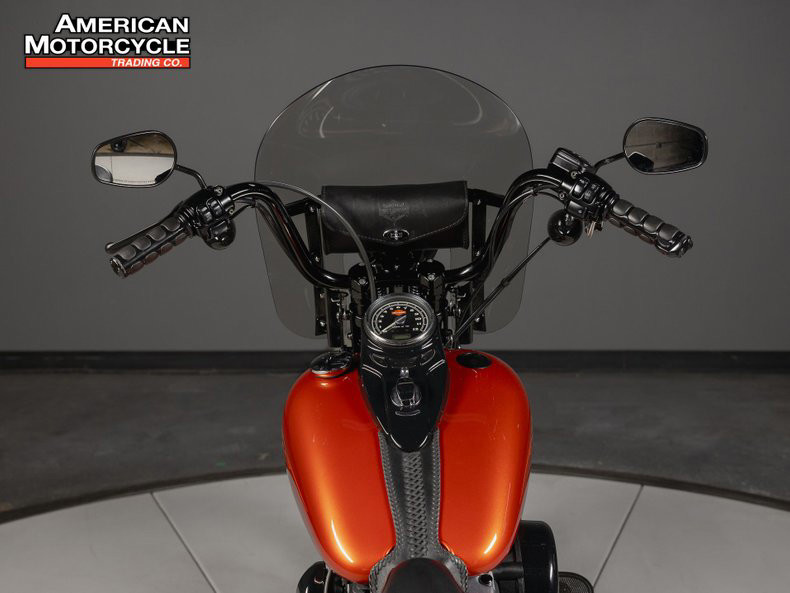 Softail® Cross Bones™