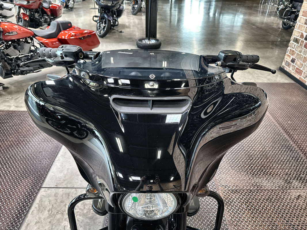 Street Glide® Special