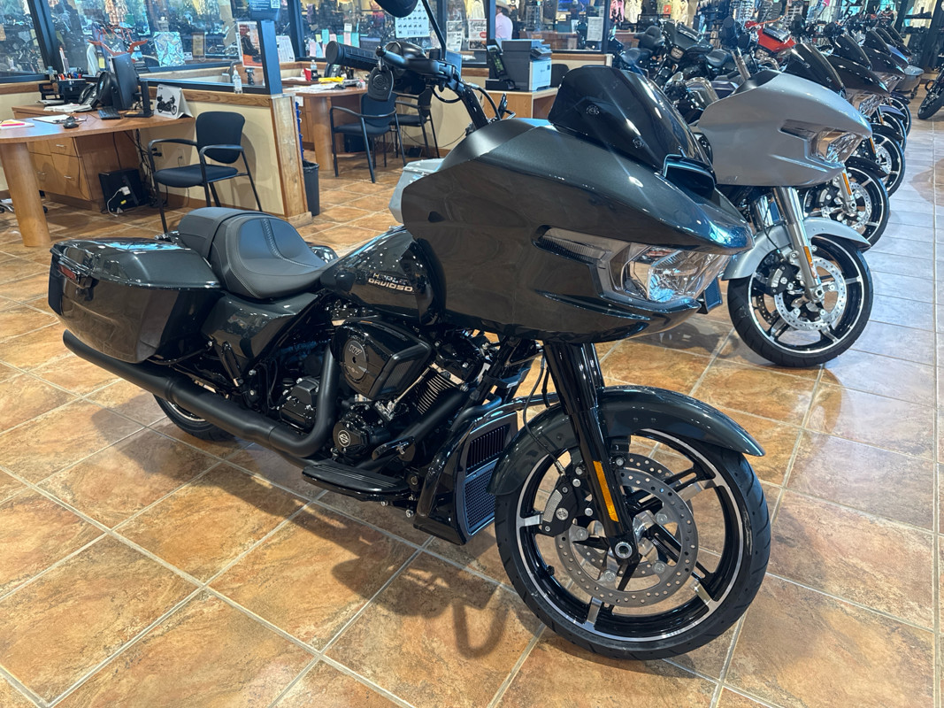 Road Glide®