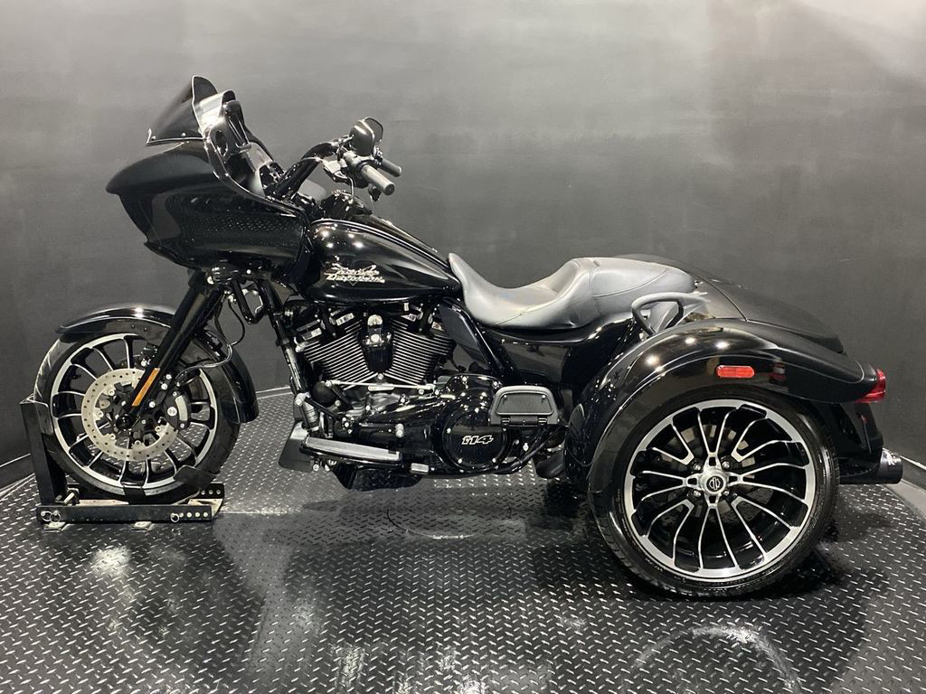 Road Glide® 3