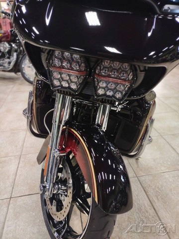 CVO® Road Glide® Limited Anniversary