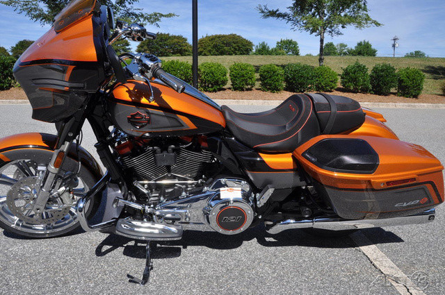 CVO® Street Glide®