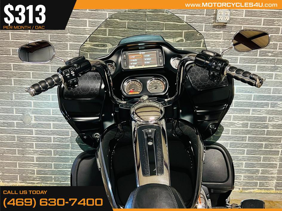Road Glide® Ultra
