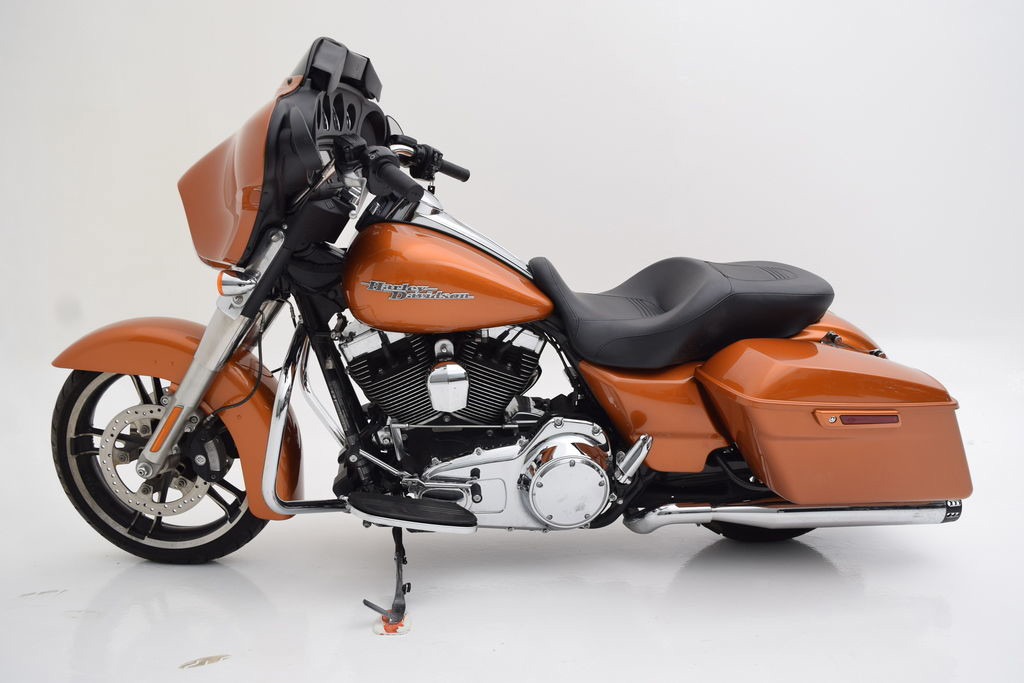 Street Glide®