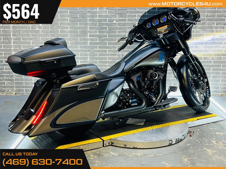Street Glide® Special