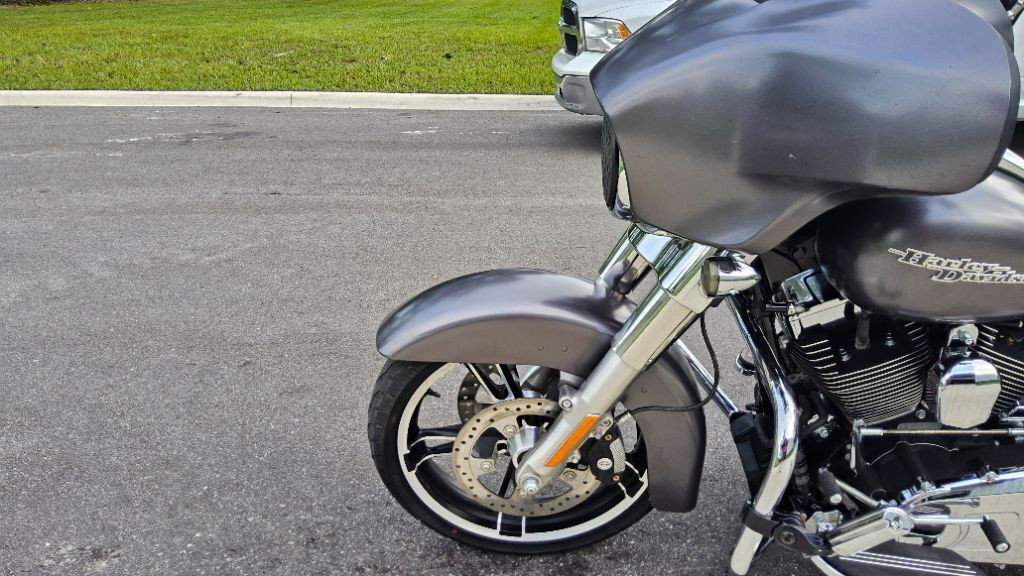 Street Glide®