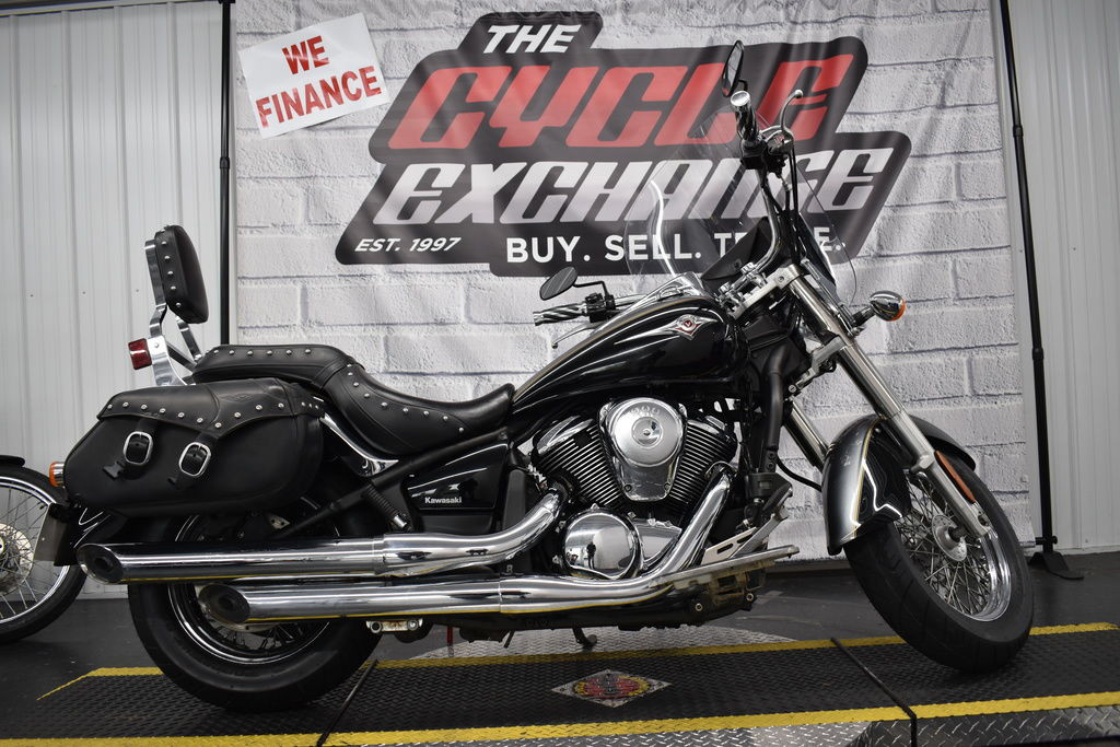 Vulcan 900 Classic LT