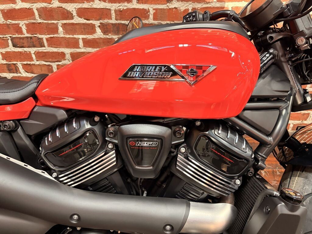 Sportster® S