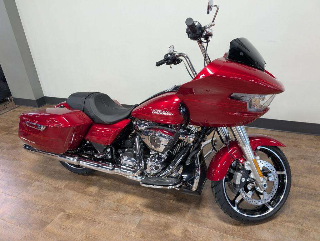 Road Glide®