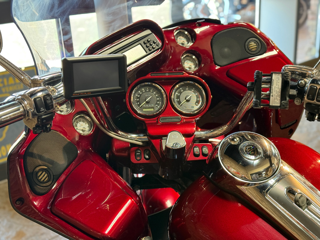 CVO™ Road Glide® Ultra