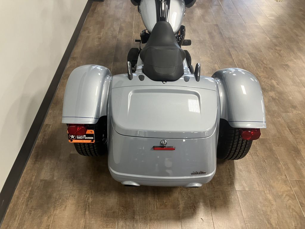 Road Glide® 3