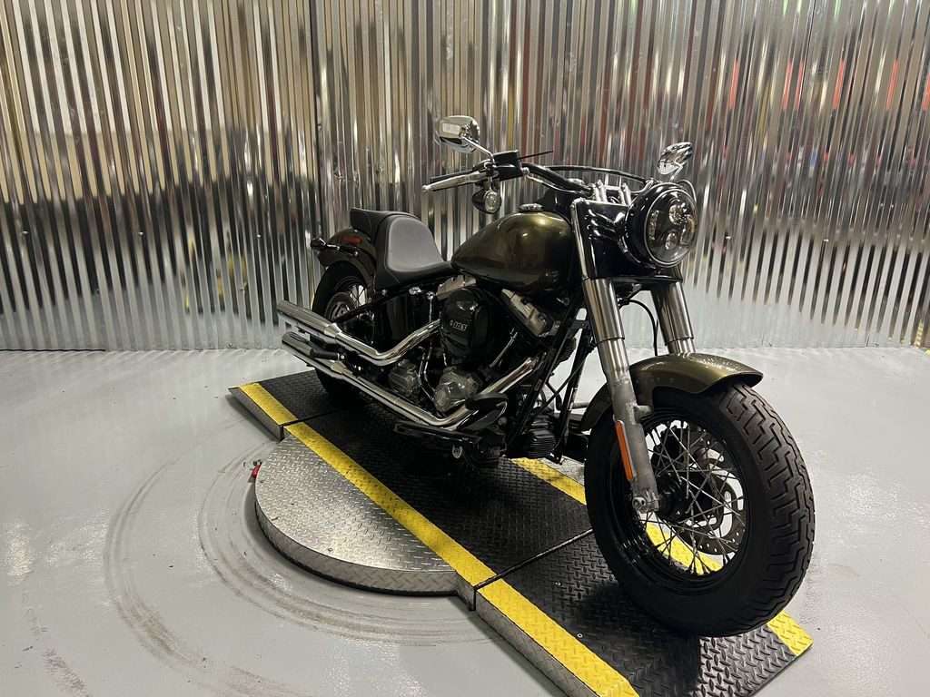 Softail® Slim®