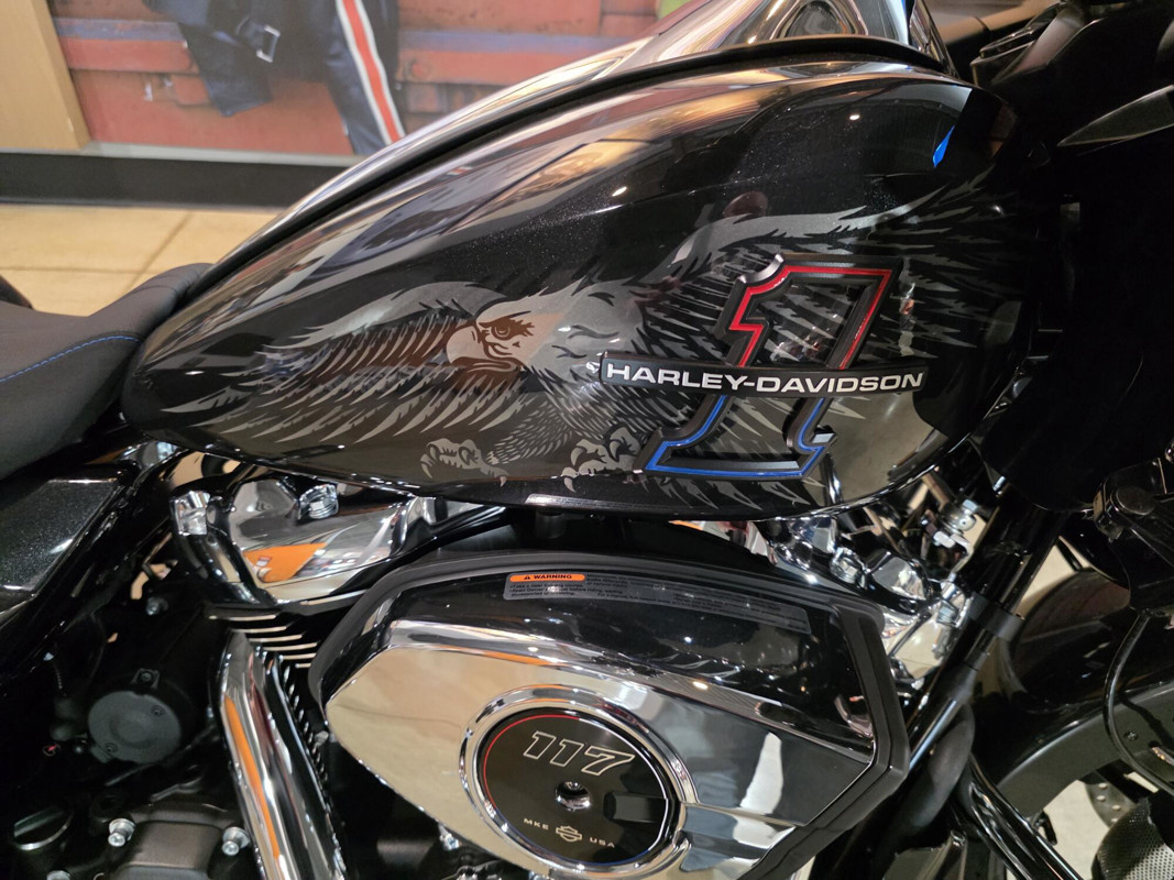 Road Glide®