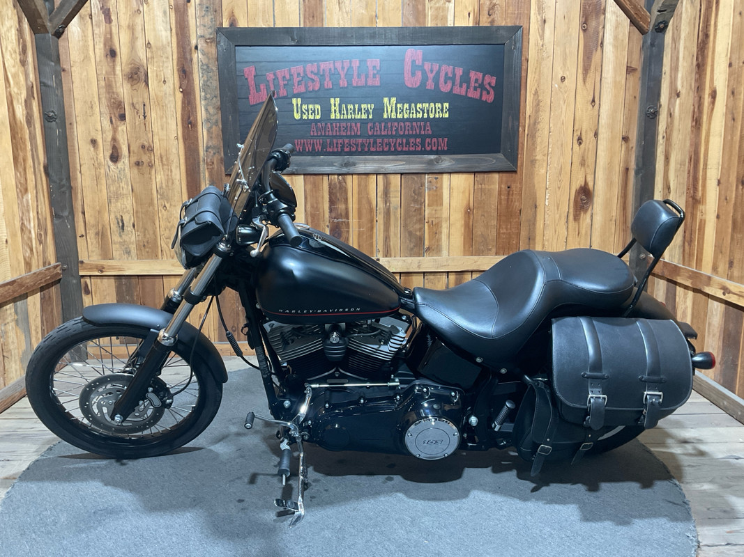 Softail® Blackline™