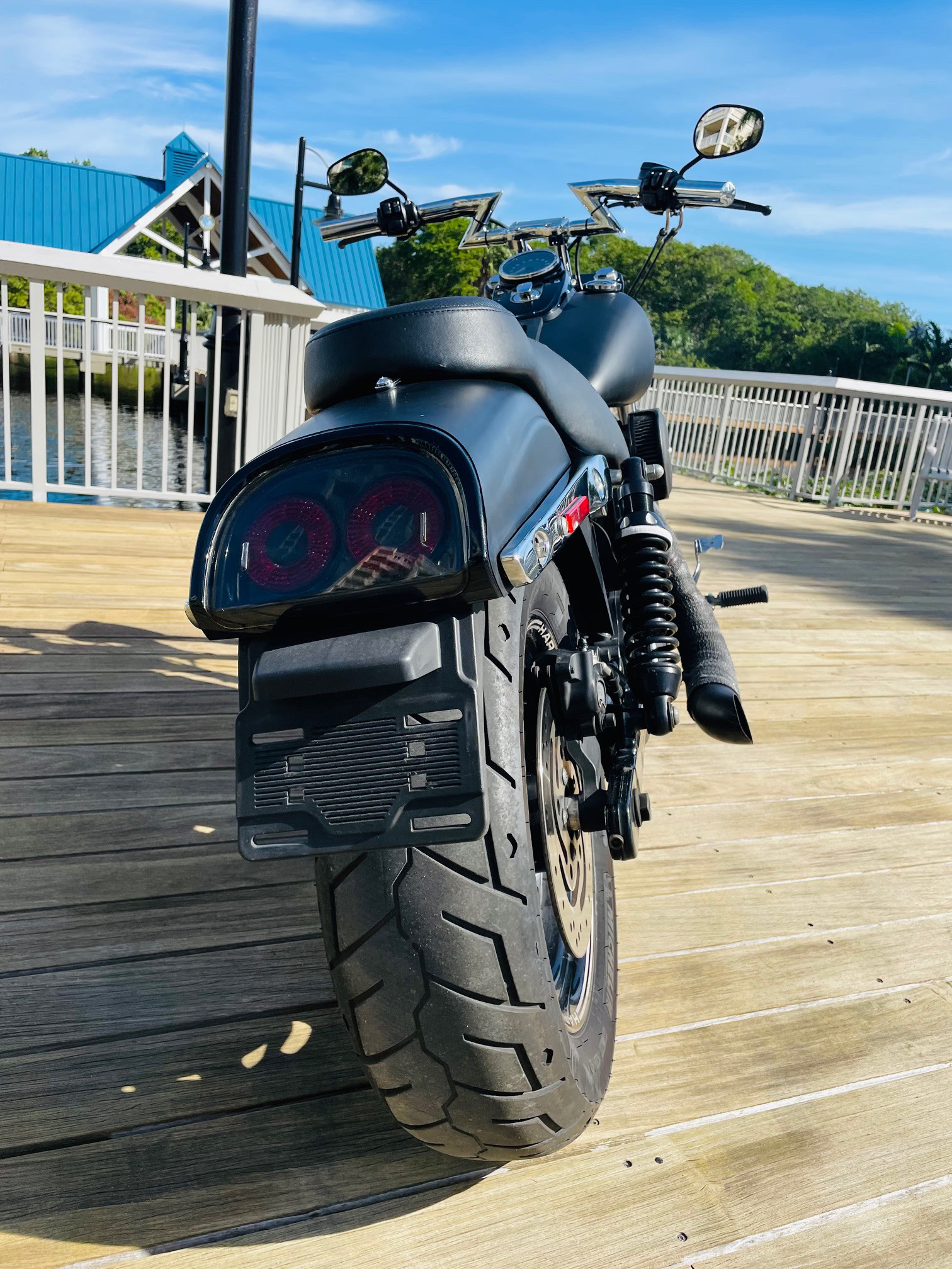 Aile arrière Harley Davidson FXDF Dyna Fat Bob 14-15 Neuve dans la boite