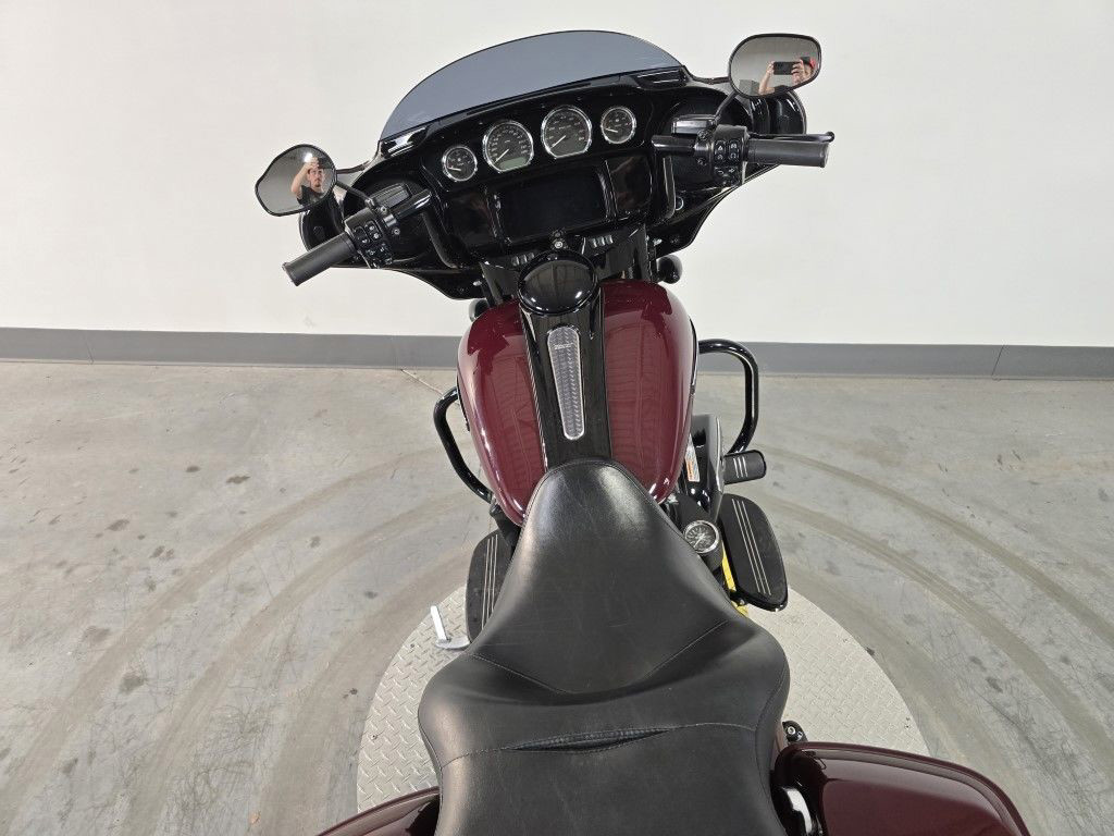 Street Glide® Special