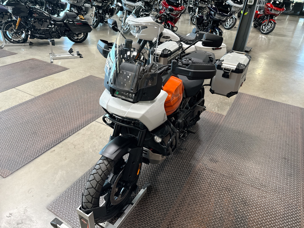 Pan America® 1250 Special