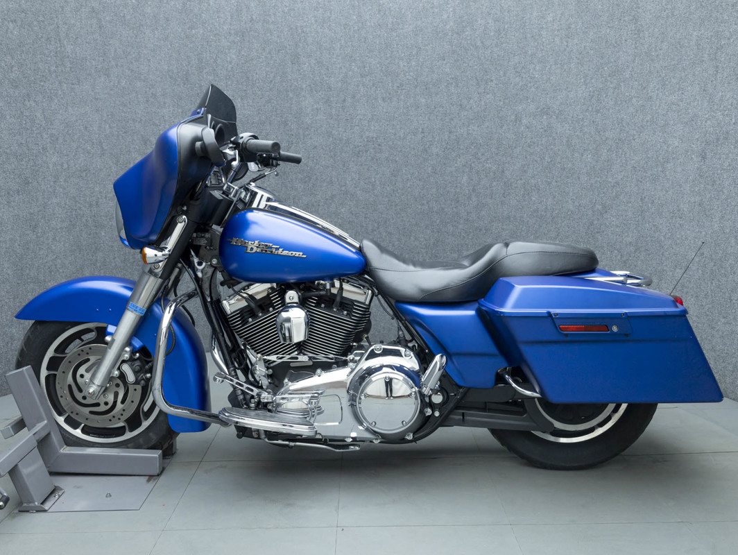 Street Glide®