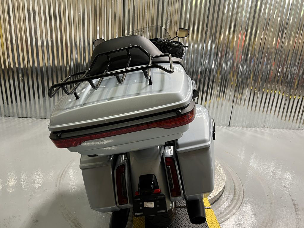 Road Glide®