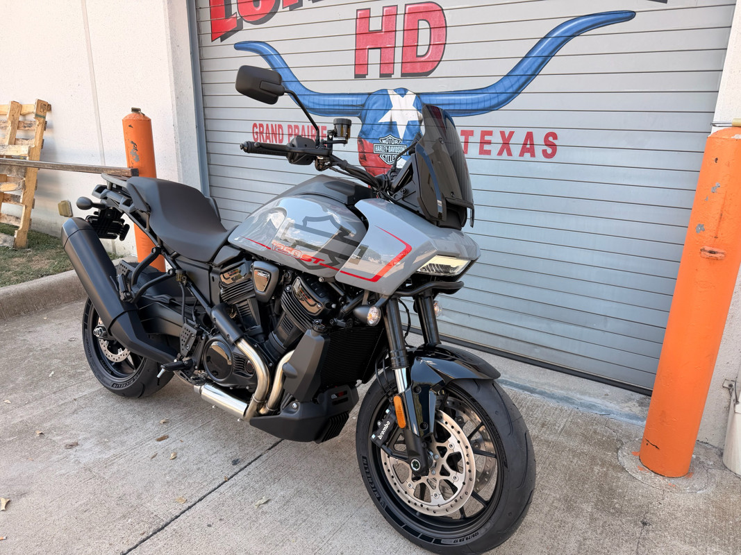 Pan America® 1250 ST