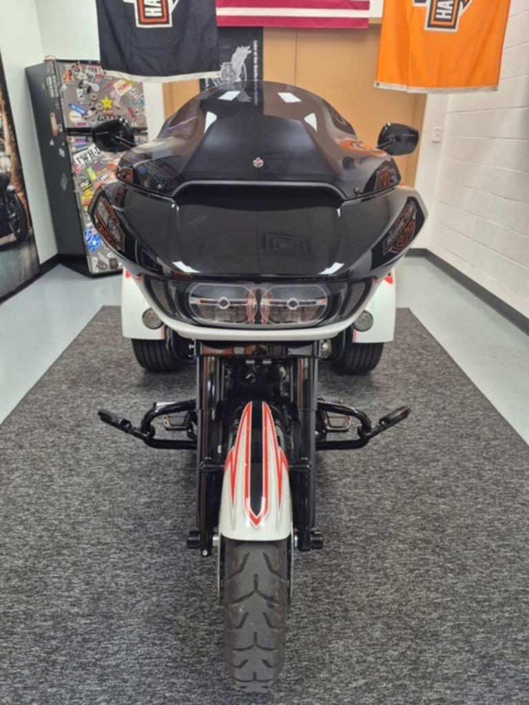Road Glide® 3