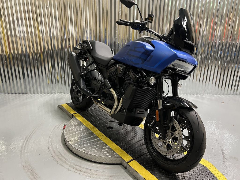 Pan America® 1250 ST