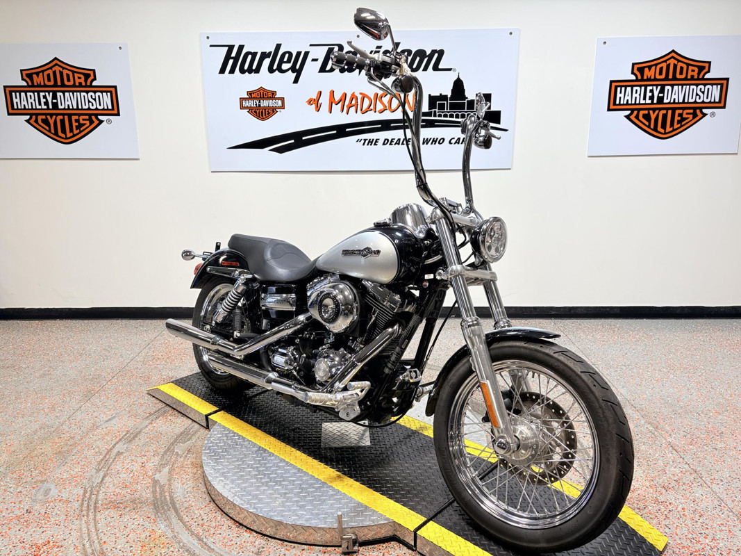 Dyna® Super Glide Custom