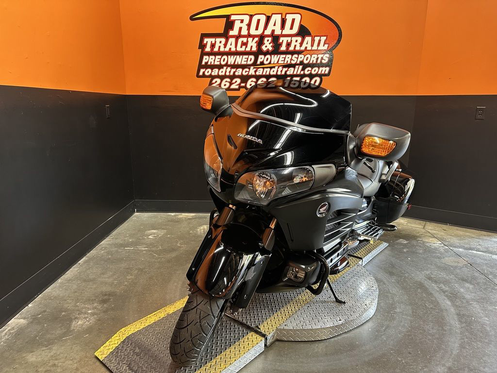 Gold Wing® F6B