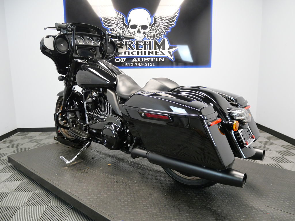 Street Glide® ST
