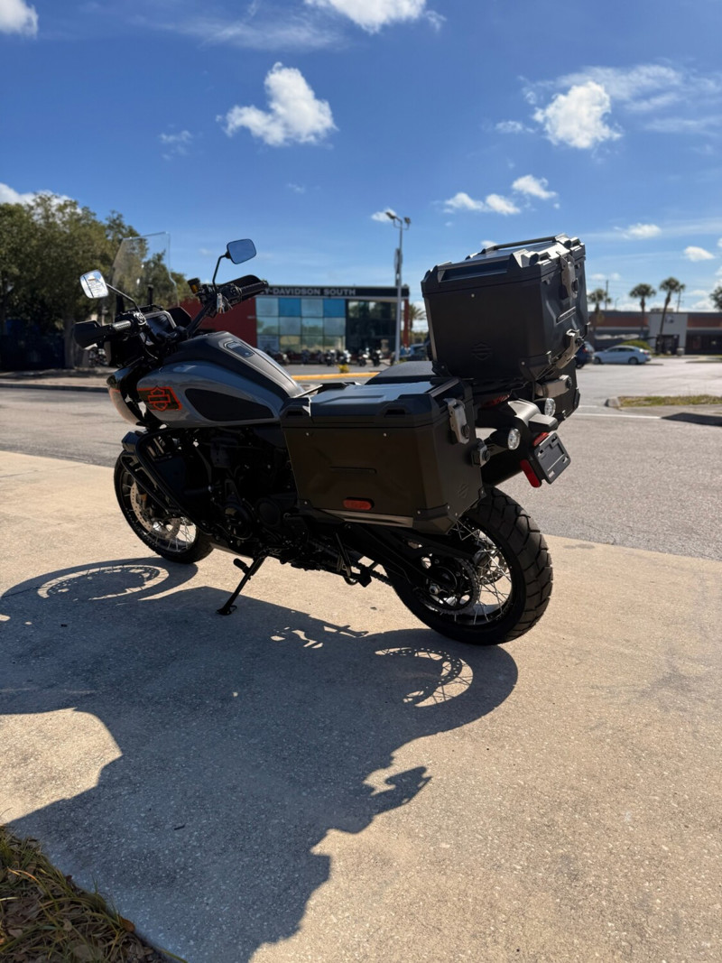 Pan America® 1250 Limited