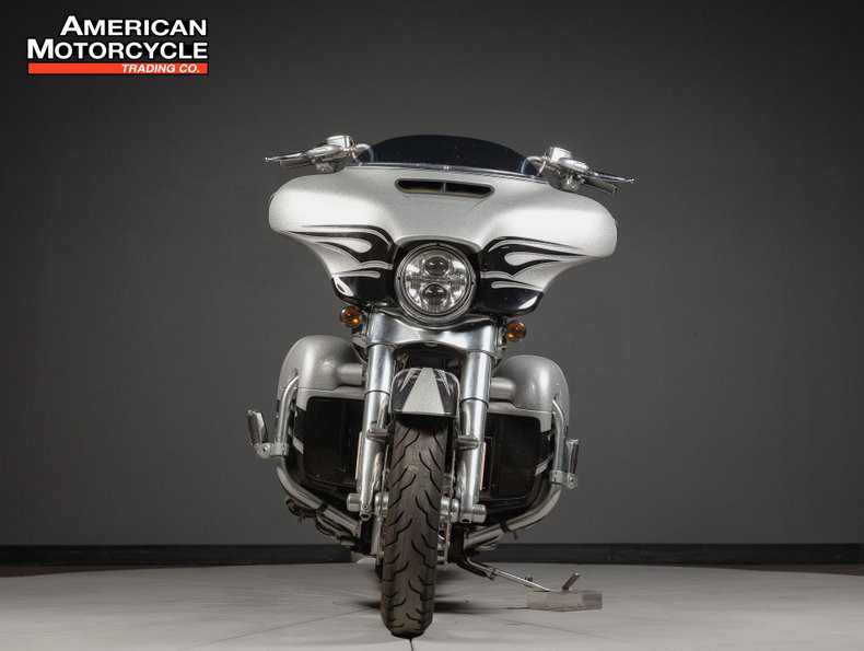 CVO® Street Glide®