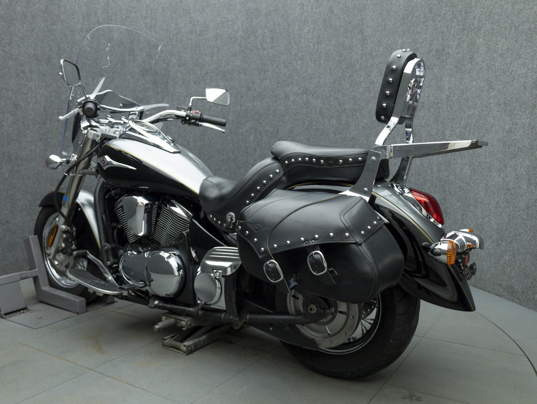 Vulcan 900 Classic LT