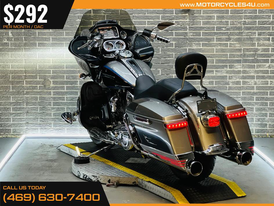 Road Glide® Ultra