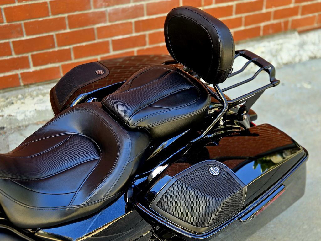 CVO® Street Glide®
