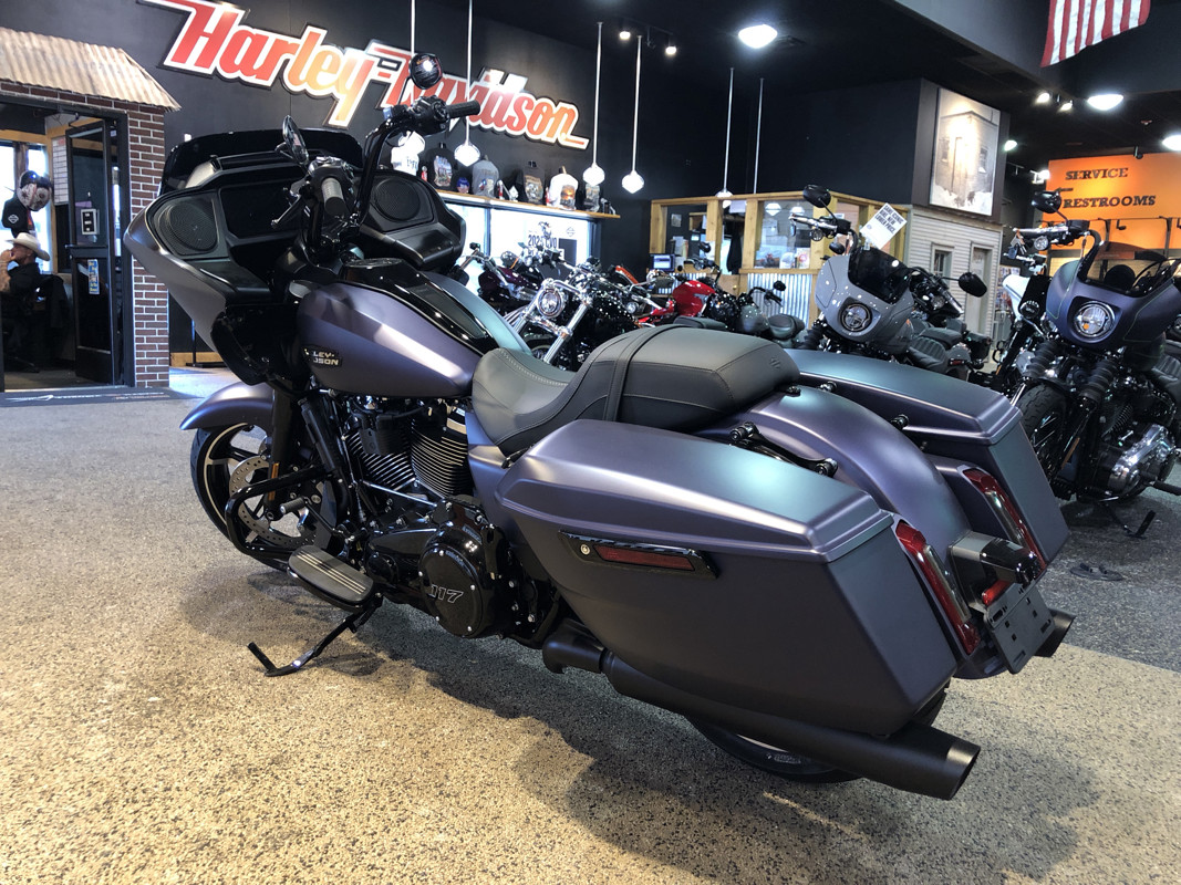 Road Glide®